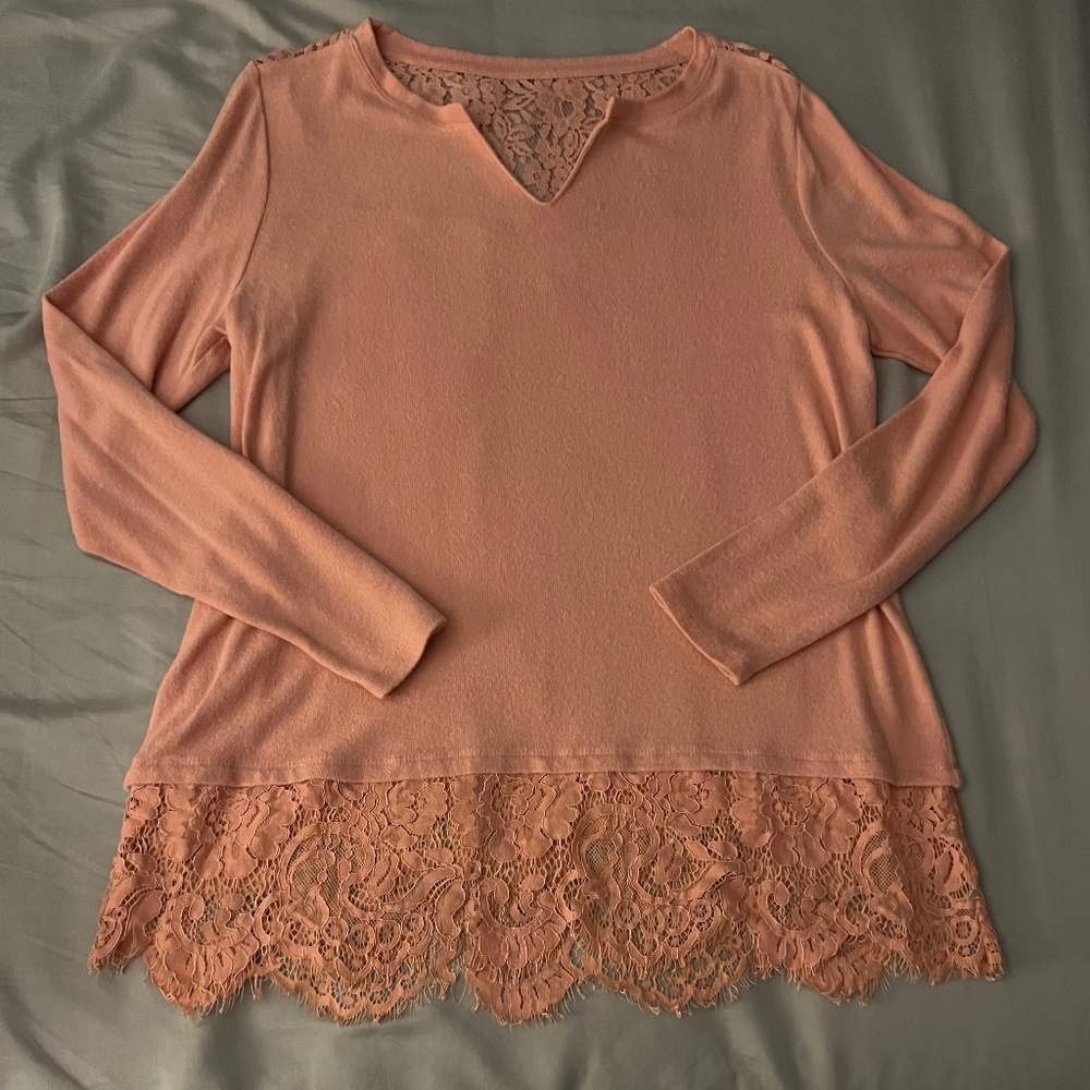 Light pink sweater